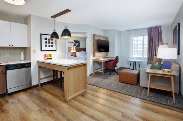 Images Staybridge Suites Omaha 80th And Dodge by IHG