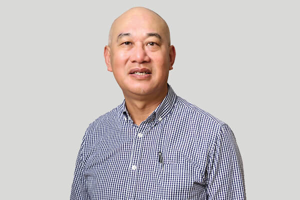 Bernard Chung, Optometrist Partner in our Mornington store