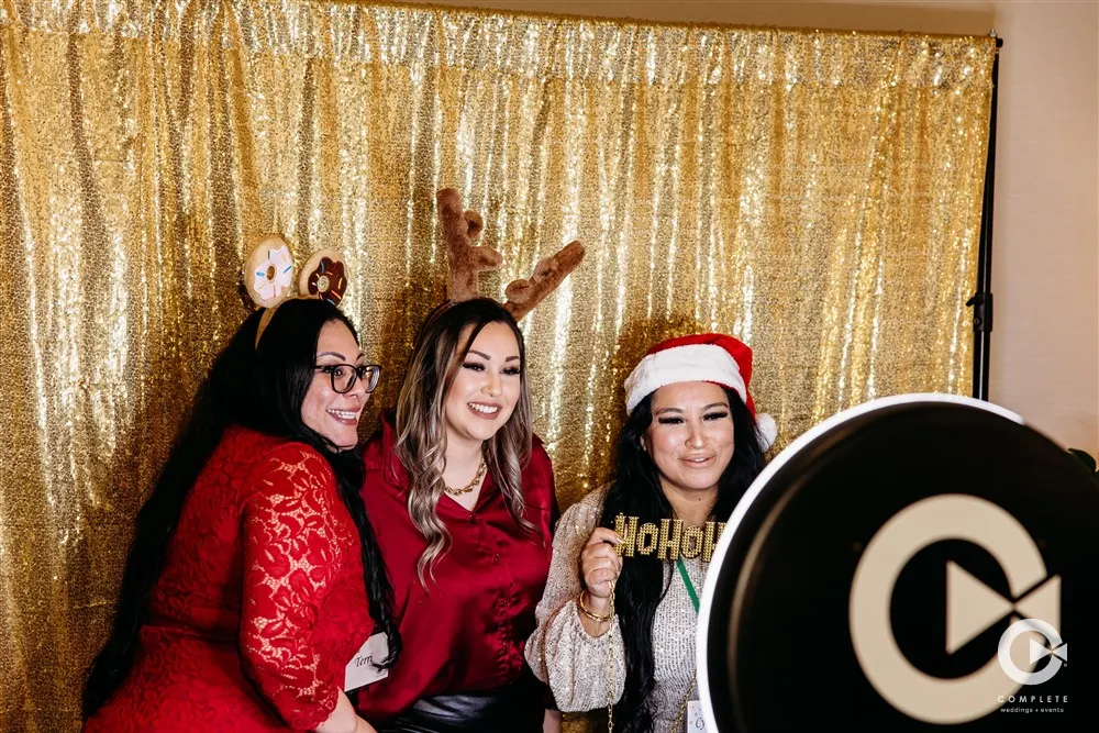 Complete Weddings + Events Dayton Photo Booth