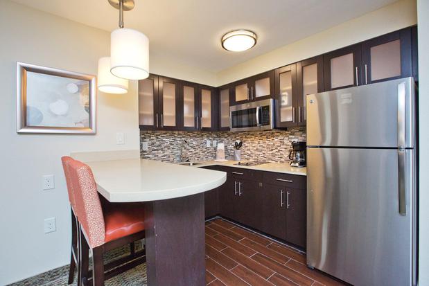 Images Staybridge Suites Austin South Interstate Hwy 35 by IHG