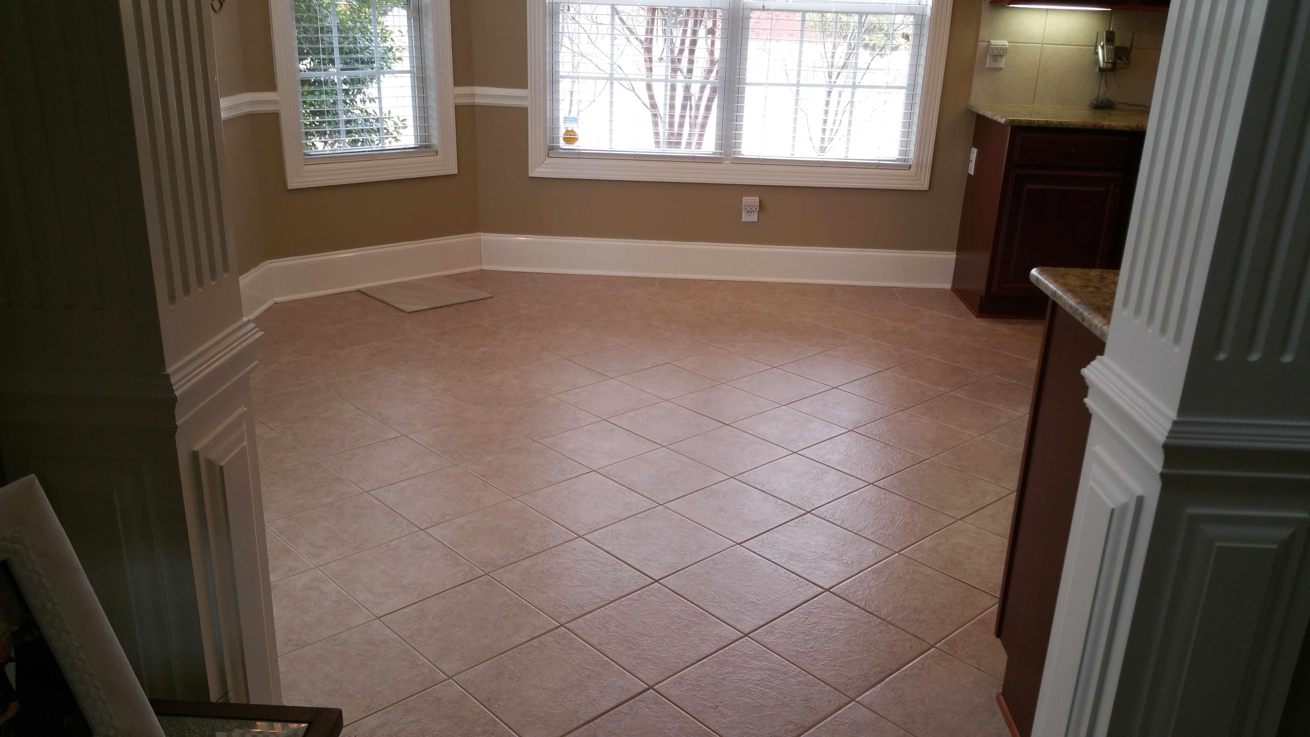 J &amp; J Home Improvement, LLC Logo