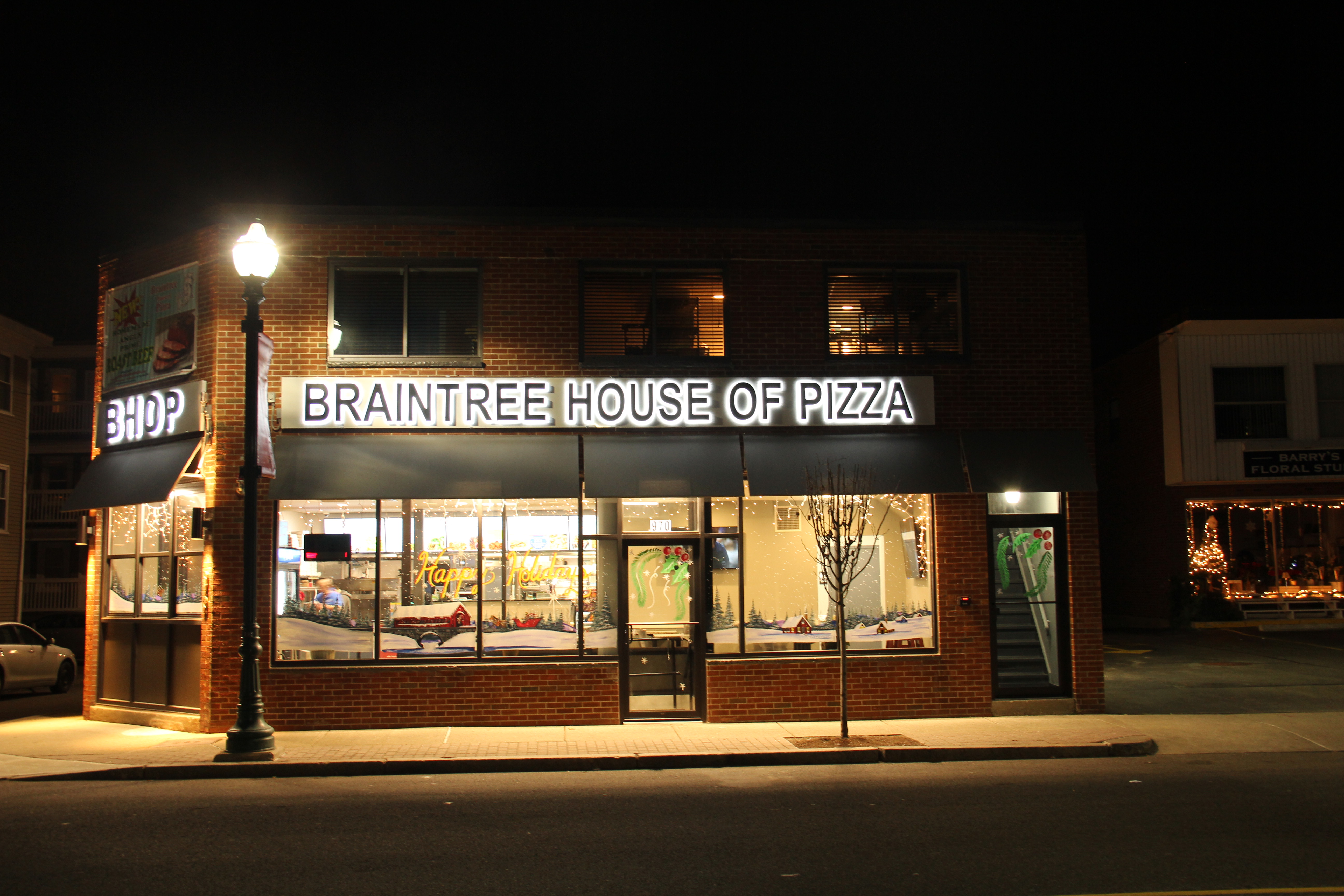 Braintree. Массачусетс Braintree. Pizza House. Bentley`s pizza. Braintree Town.