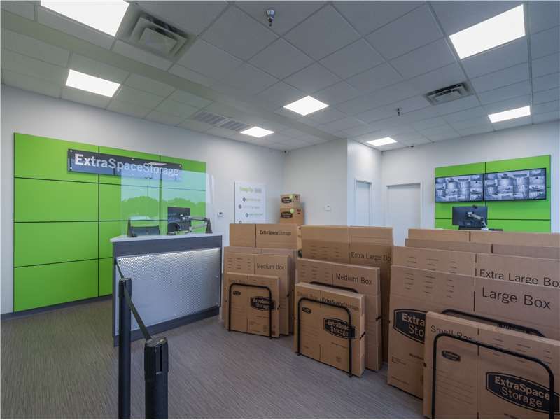 Office - Extra Space Storage at 643 N Expressway, Griffin, GA 30223