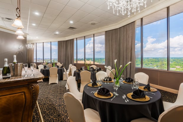 Images Holiday Inn Mobile-Dwtn/Hist. District by IHG