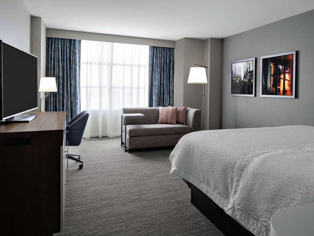 Images Hampton Inn Chicago McCormick Place