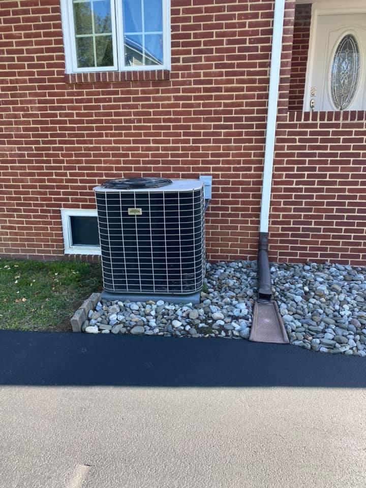 My Cousin Vinnie Logo