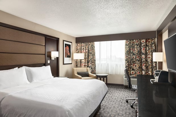 Images Holiday Inn Louisville East - Hurstbourne by IHG