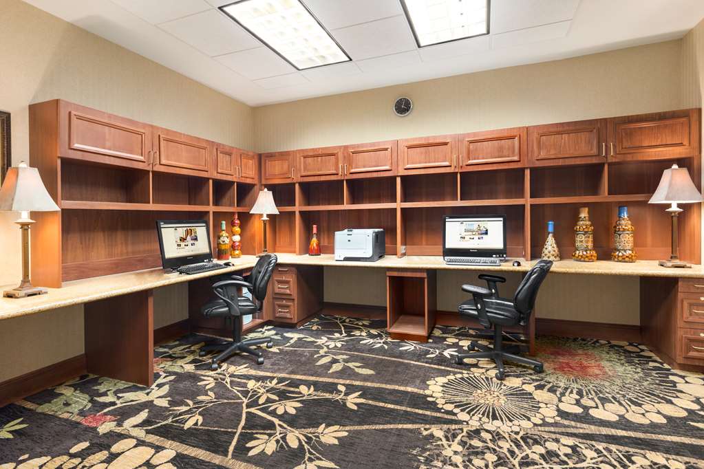 Hampton Inn & Suites Williamsburg Historic District