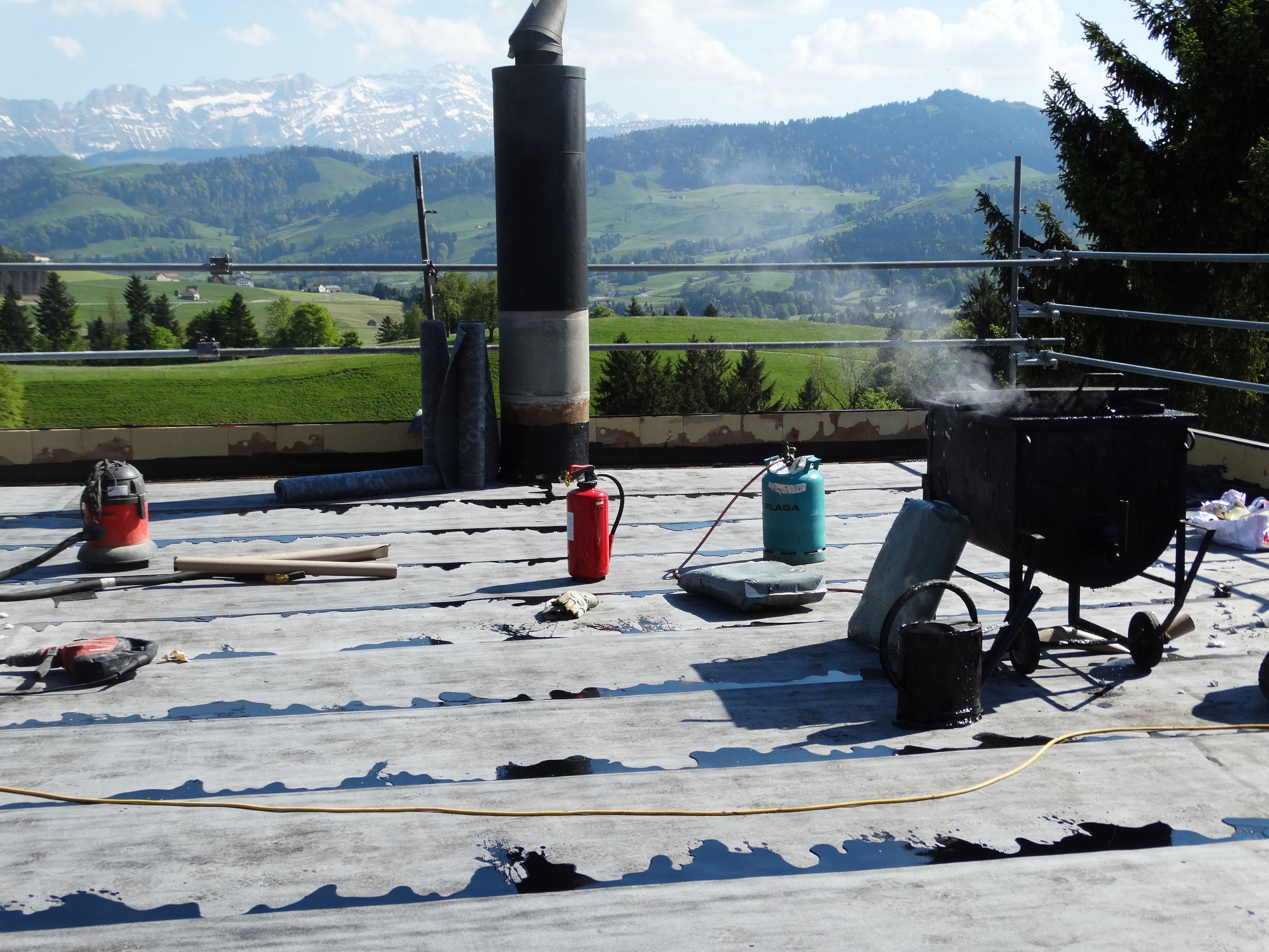 Bilder Züst Bedachungen AG