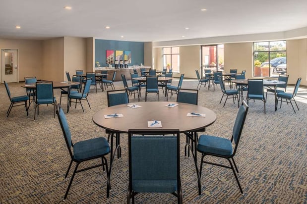 Images Hampton Inn & Suites Seattle-Airport/28th Ave