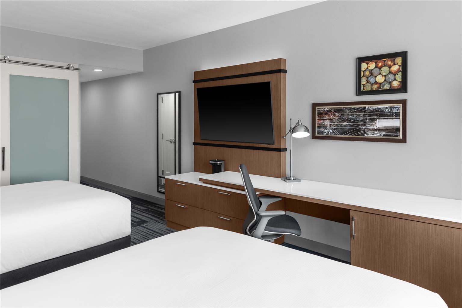 Guest room 