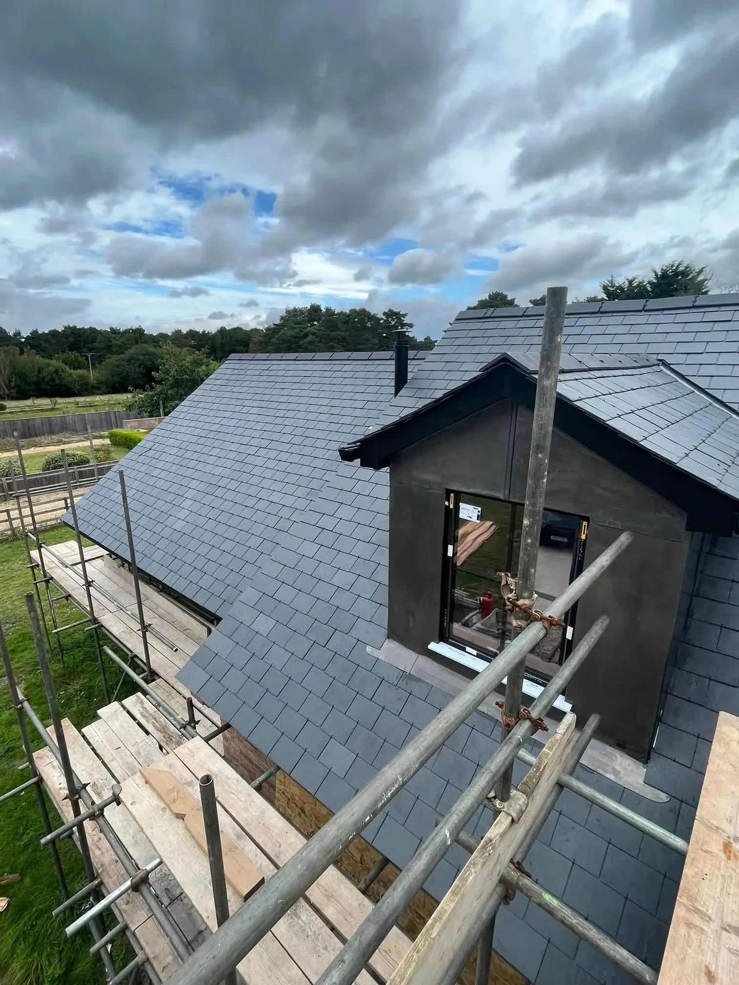 Images DJ Roofing Ltd