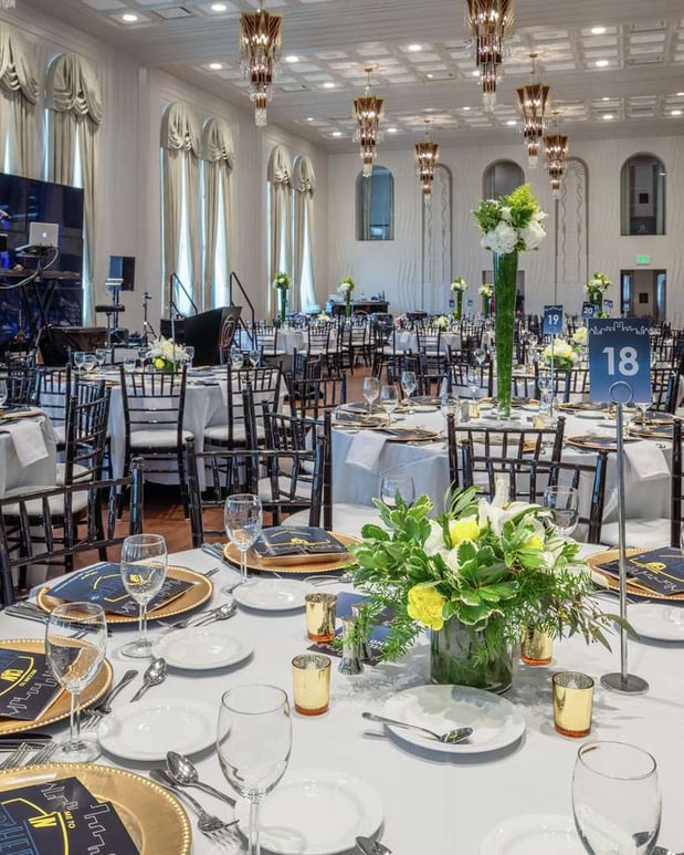 Images Tulsa Club Hotel, Curio Collection by Hilton