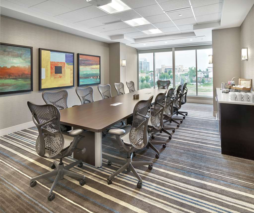 Images DoubleTree by Hilton Edmonton Downtown