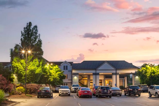 Images Best Western Hartford Hotel & Suites