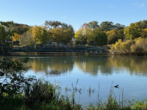 Images Cove at Linden Hills