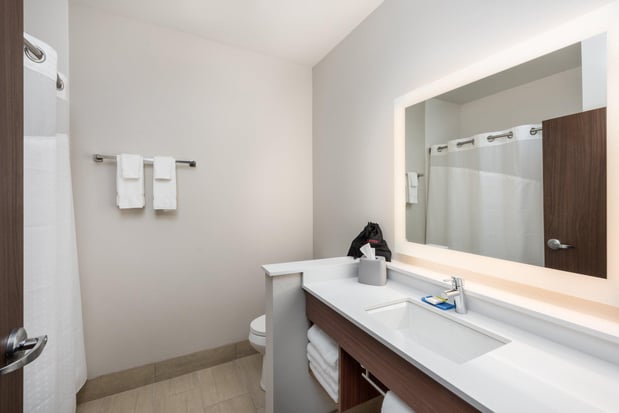 Images Holiday Inn Express & Suites St. Louis - Chesterfield by IHG