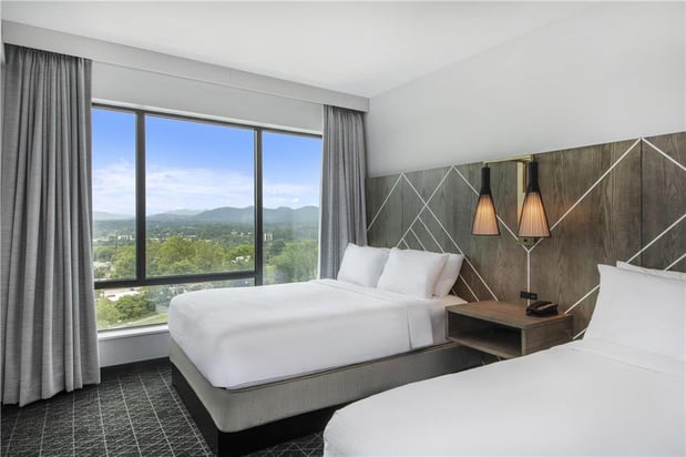 Images Embassy Suites by Hilton Asheville Downtown