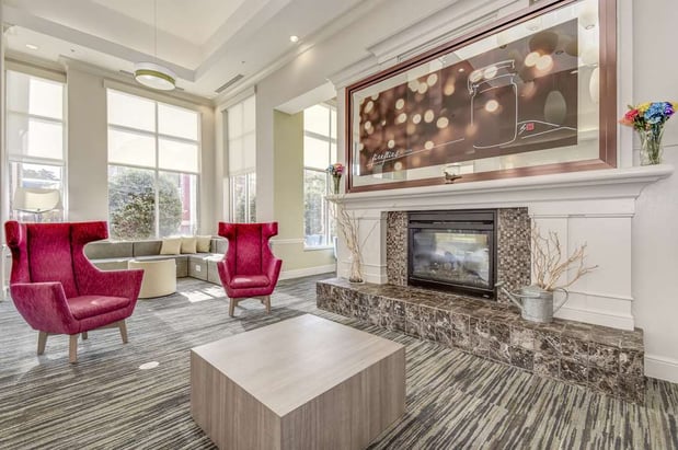 Images Hilton Garden Inn Waldorf