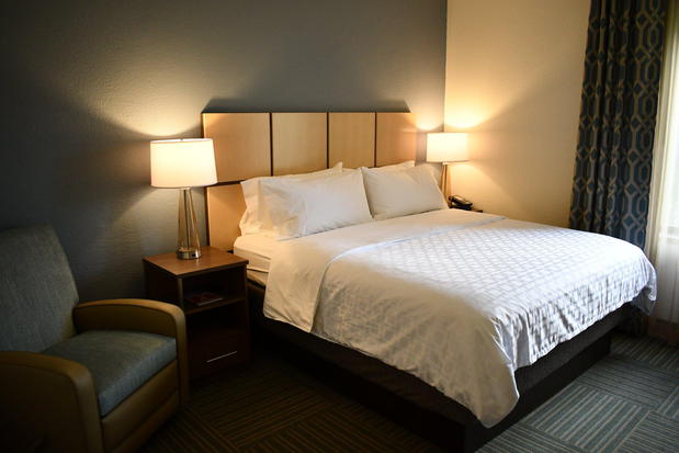 Images Candlewood Suites Grand Rapids Airport by IHG
