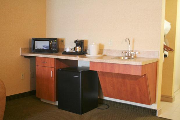 Images Holiday Inn Express & Suites Drums-Hazleton (I-80), an IHG Hotel