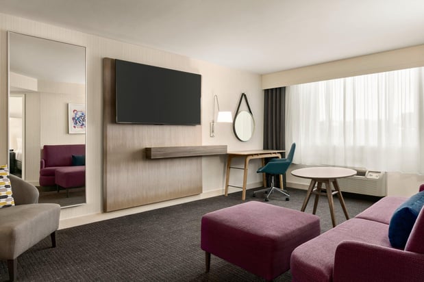 Images Crowne Plaza Philadelphia - King of Prussia by IHG
