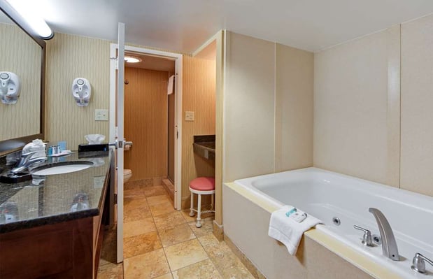 Images Hampton Inn Myrtle Beach Broadway at the Beach