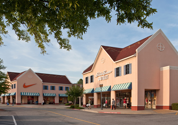 North Georgia Premium Outlets in Dawsonville 800 Highway 400 S