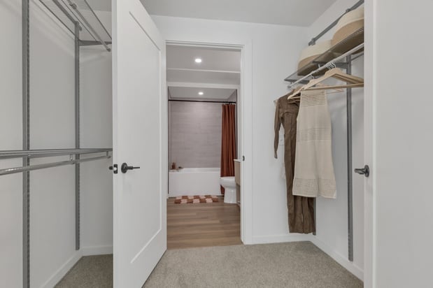 Images The Broadleaf Apartments