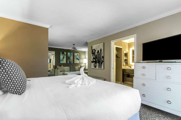 Images The Burgundy Hotel, Tapestry Collection by Hilton