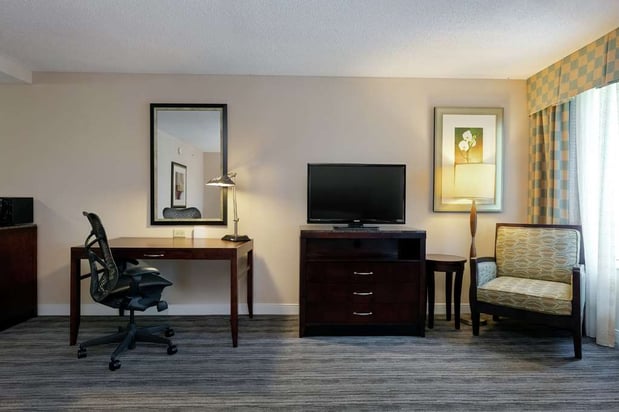 Images Hilton Garden Inn Mobile West I-65/Airport Blvd.