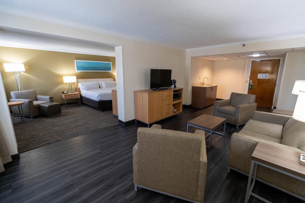 Images Holiday Inn Greenville by IHG