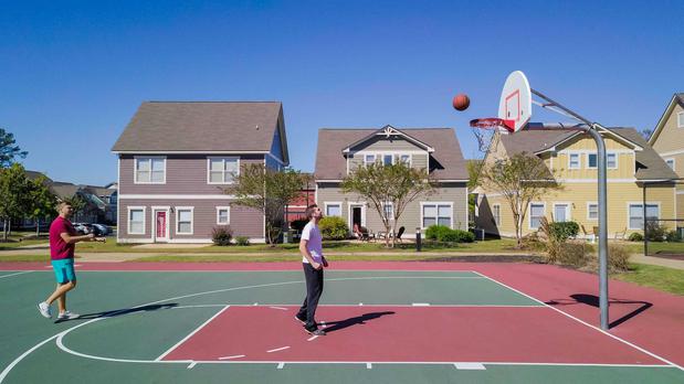 Images The Cottages at Lake Tamaha - Student Housing