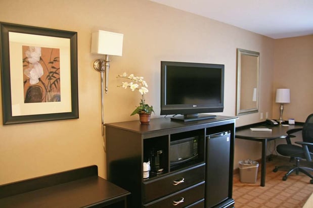 Images Hampton Inn & Suites Chicago/St. Charles