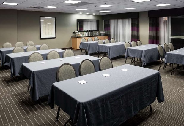Images Hampton Inn San Diego-Downtown