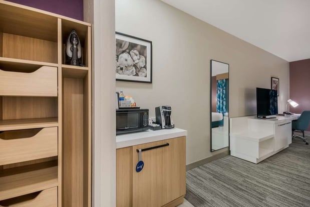 Images Hilton Garden Inn Oklahoma City Midtown