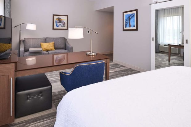 Images Hampton Inn & Suites Cincinnati-Mason