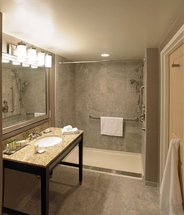 Images The Strathallan Rochester Hotel & Spa - a DoubleTree by Hilton