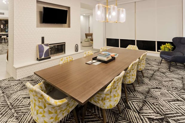Images Hilton Garden Inn Birmingham/Lakeshore Drive