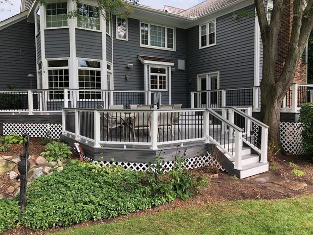 Images Platinum Decking Libertyville