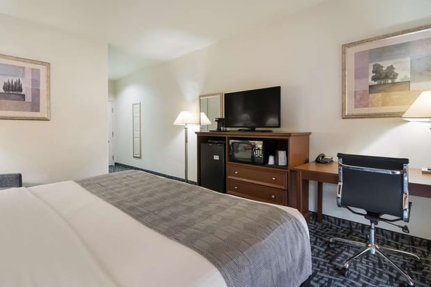 Images Best Western Comanche Inn