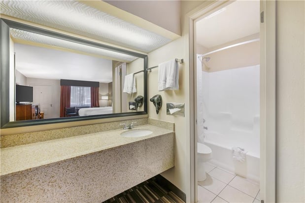 Images Best Western Executive Inn