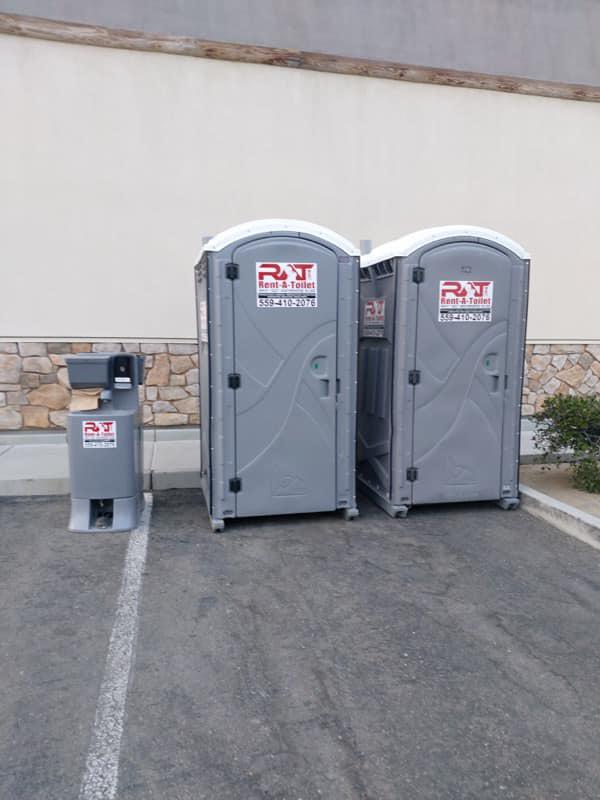 portable toilet and handwash combo for construction or emergencies