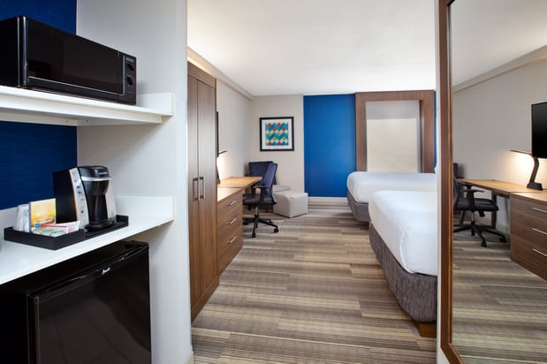 Images Holiday Inn Express Nashville Downtown - Broadway by IHG