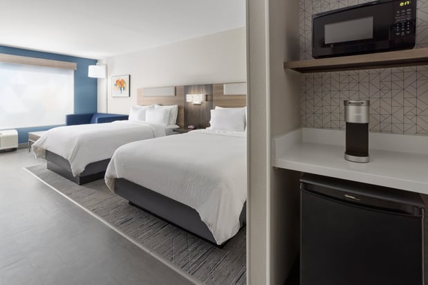 Images Holiday Inn Express & Suites Waynesboro East by IHG