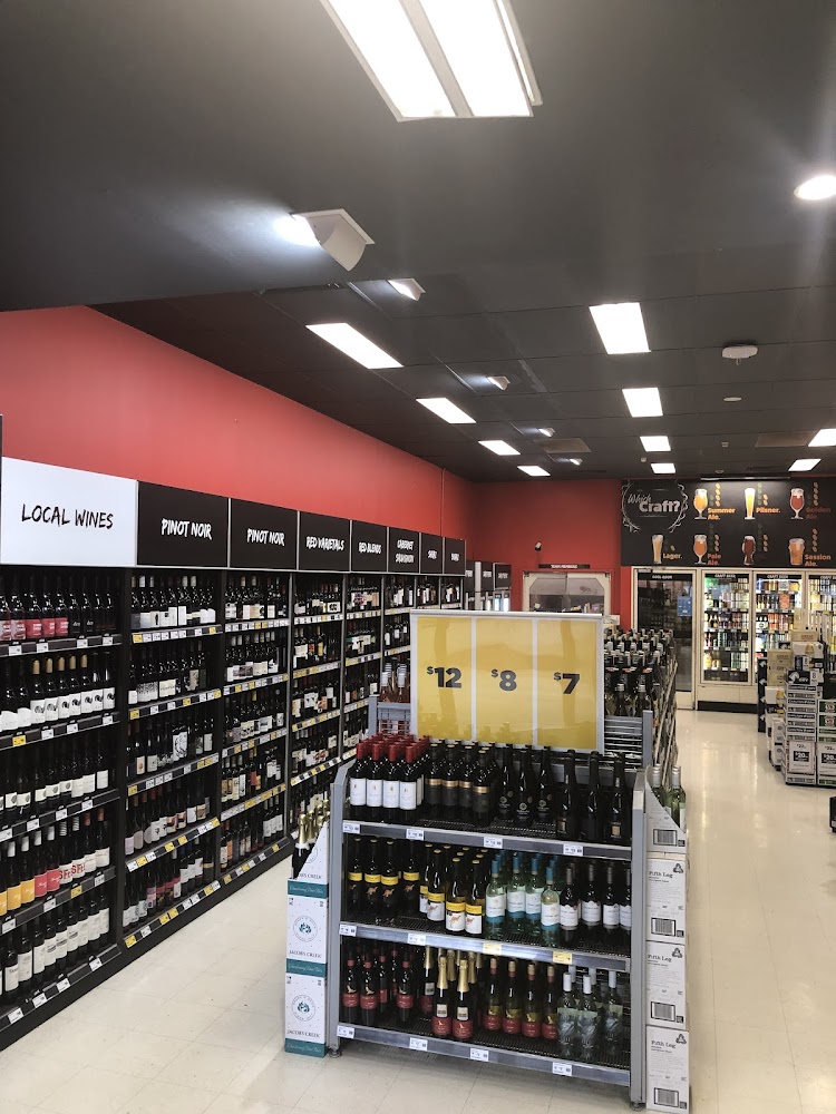 Images CLOSED - Liquorland Daylesford