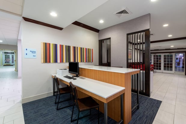 Images Holiday Inn Express State College @Williamsburg Square by IHG
