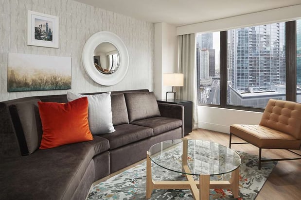 Images Hilton Grand Vacations Club Chicago Magnificent Mile