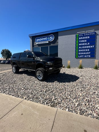 Images Gills Point S Tire & Auto Service