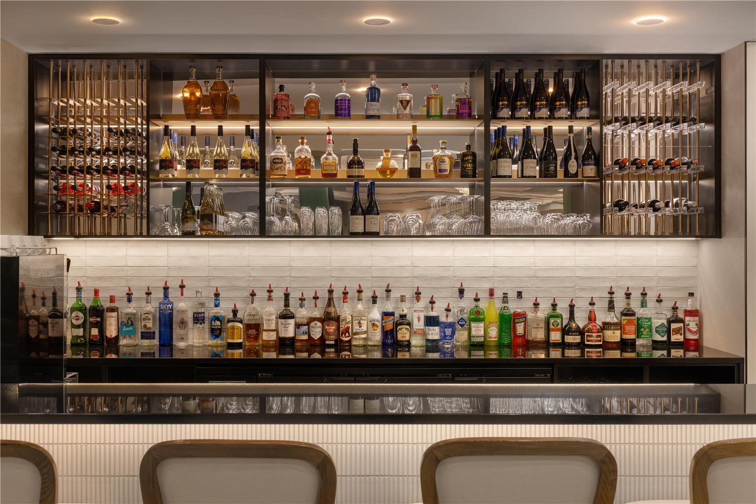 Images Hotel Vallea Bromont, Tapestry Collection by Hilton